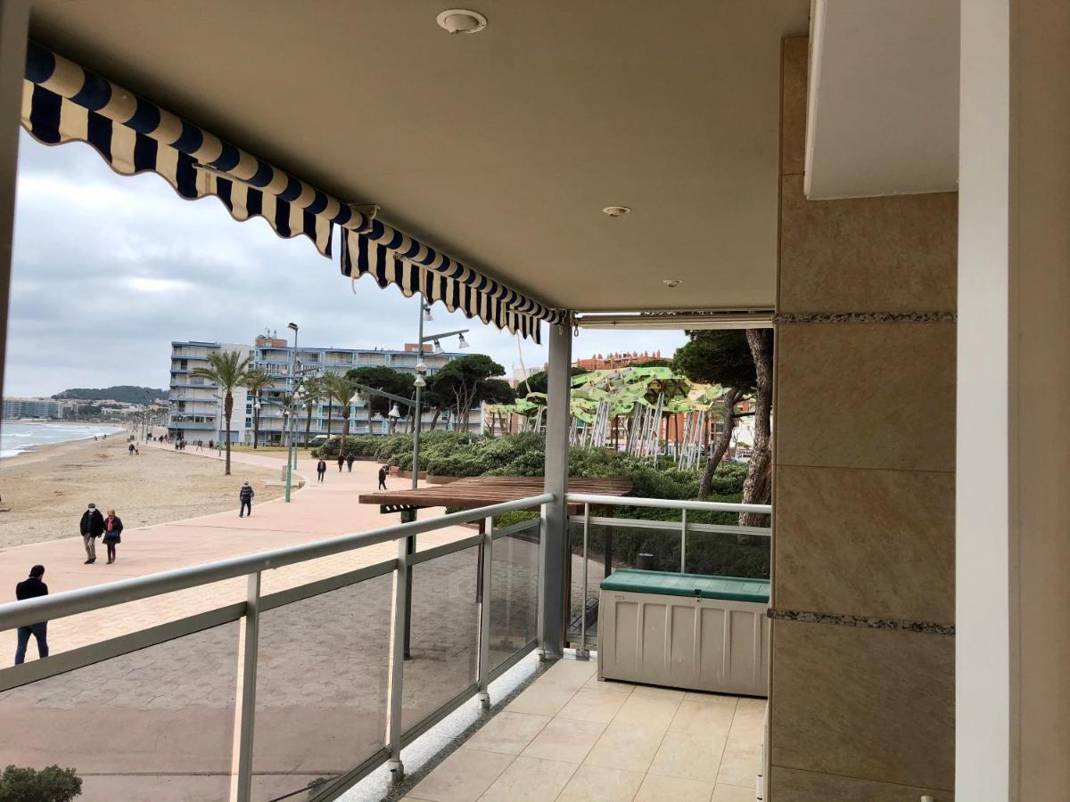 Pineda Beach 1A Linea De Mar & Parking La Pineda Exterior photo